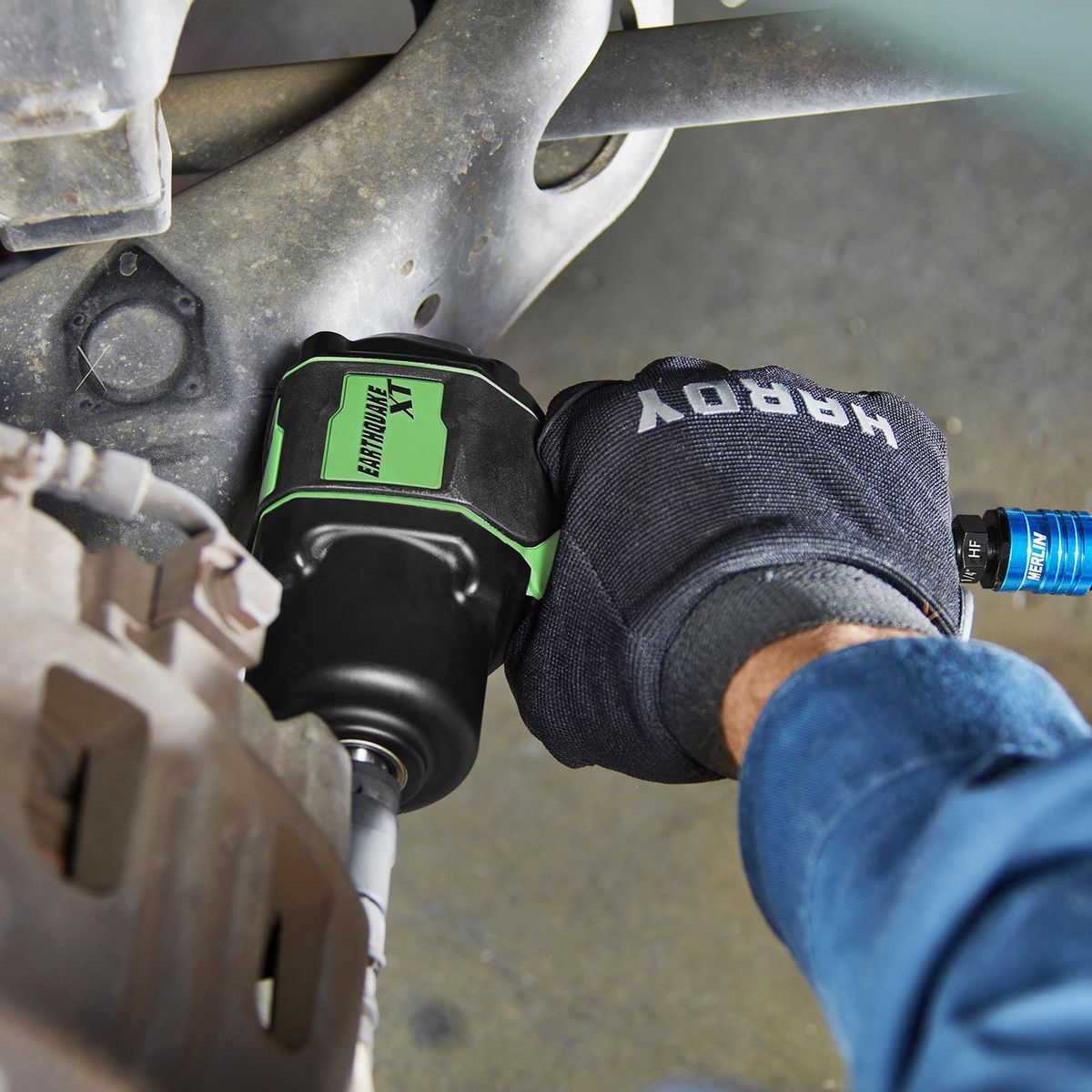 EARTHQUAKE XT 1/2 in. Supercompact Air Impact Wrench, Twin Hammer, 1000 ft-lbs, Green