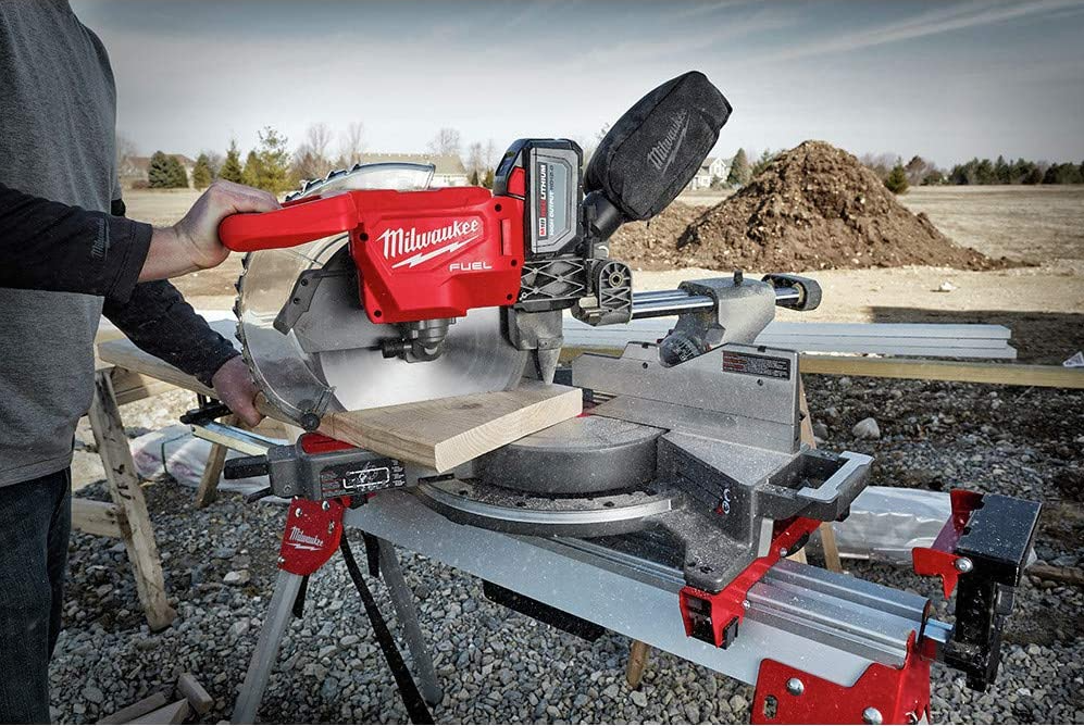 Milwaukee 2739-21HD M18 FUEL Li-Ion 12 in. Sliding Miter Saw Kit (12 Ah) New