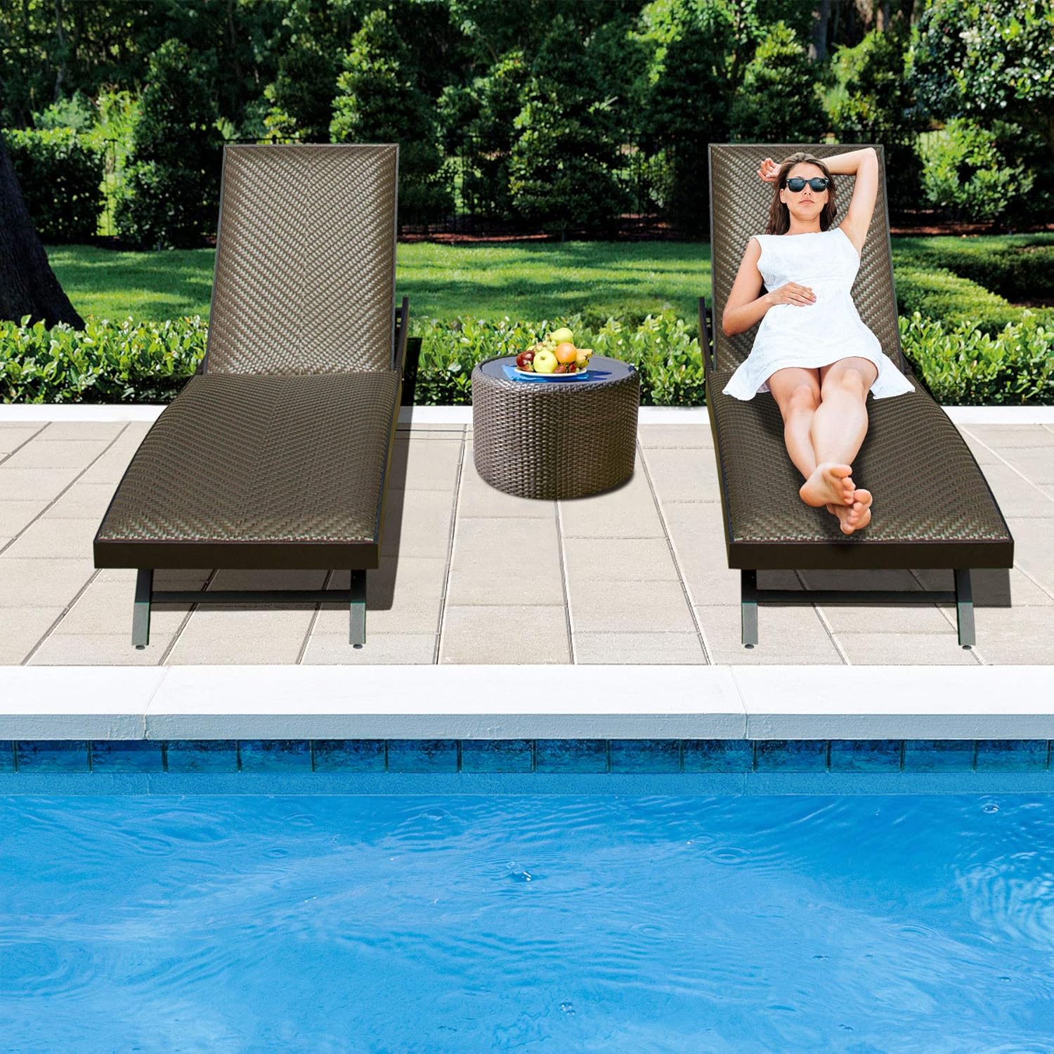 Outdoor Chaise Lounge（2021 New）- Aluminum Wicker Padded Lounge Chairs with Wheels,Adjustable Back and Quick Dry Foam,for Patio,Poolside,Yard,Garden