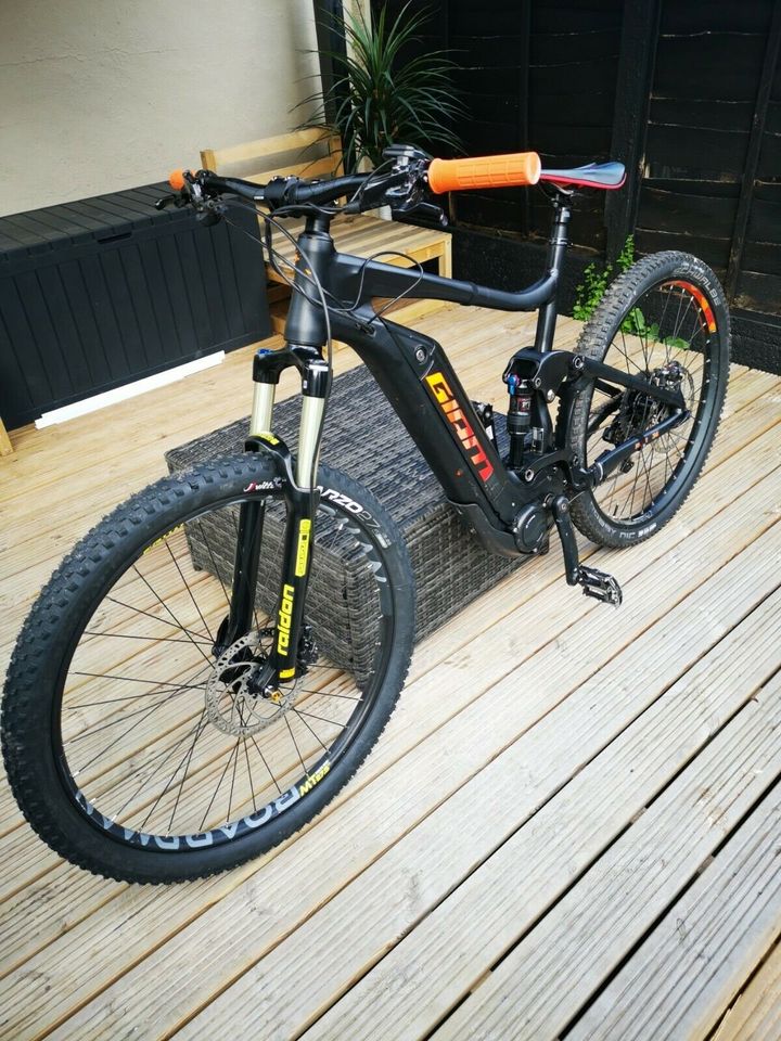 Giant Full E+1 Full Suspension Electric Mountain Bike