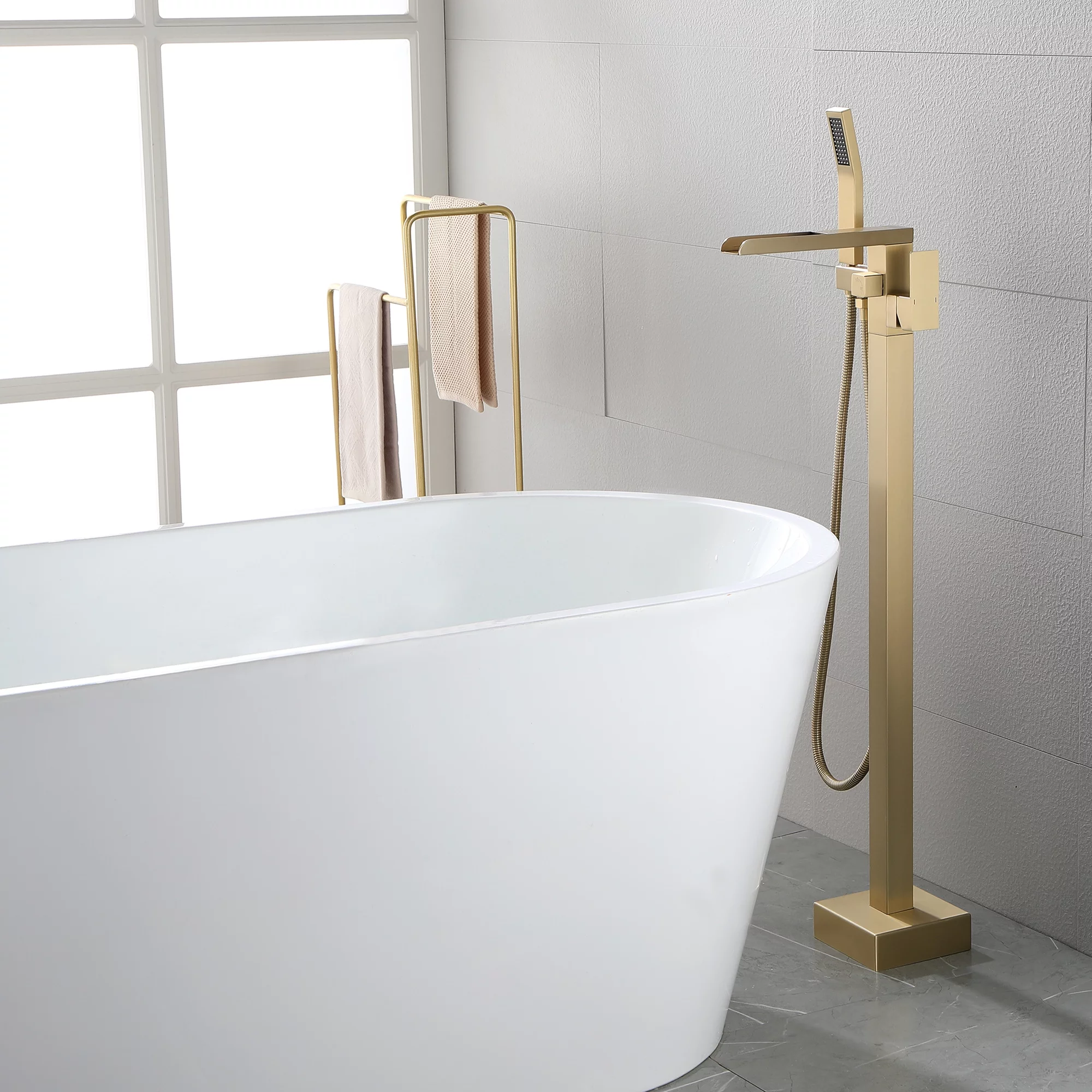 Matte Black Freestanding Tub Faucet with Handshower - 12.59 - Elegance and functionality for your bathroom!