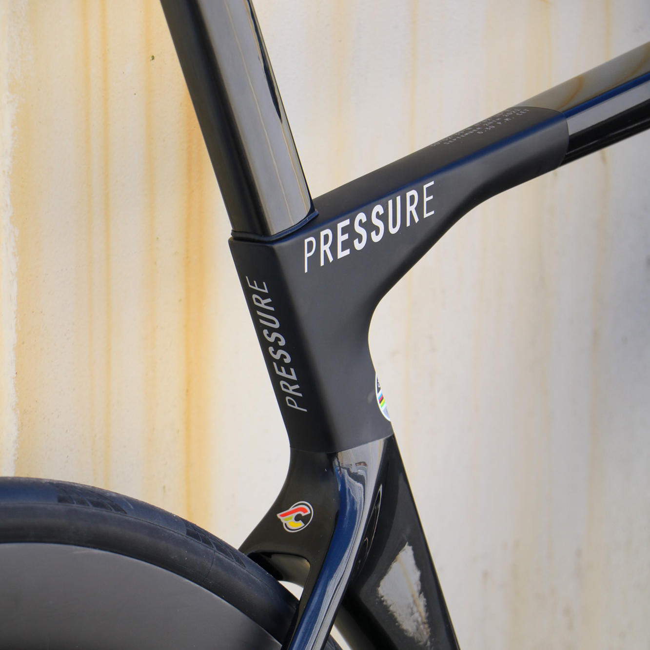 Cinelli Pressure Ultegra Di2 50|50 Carbon Road Bike