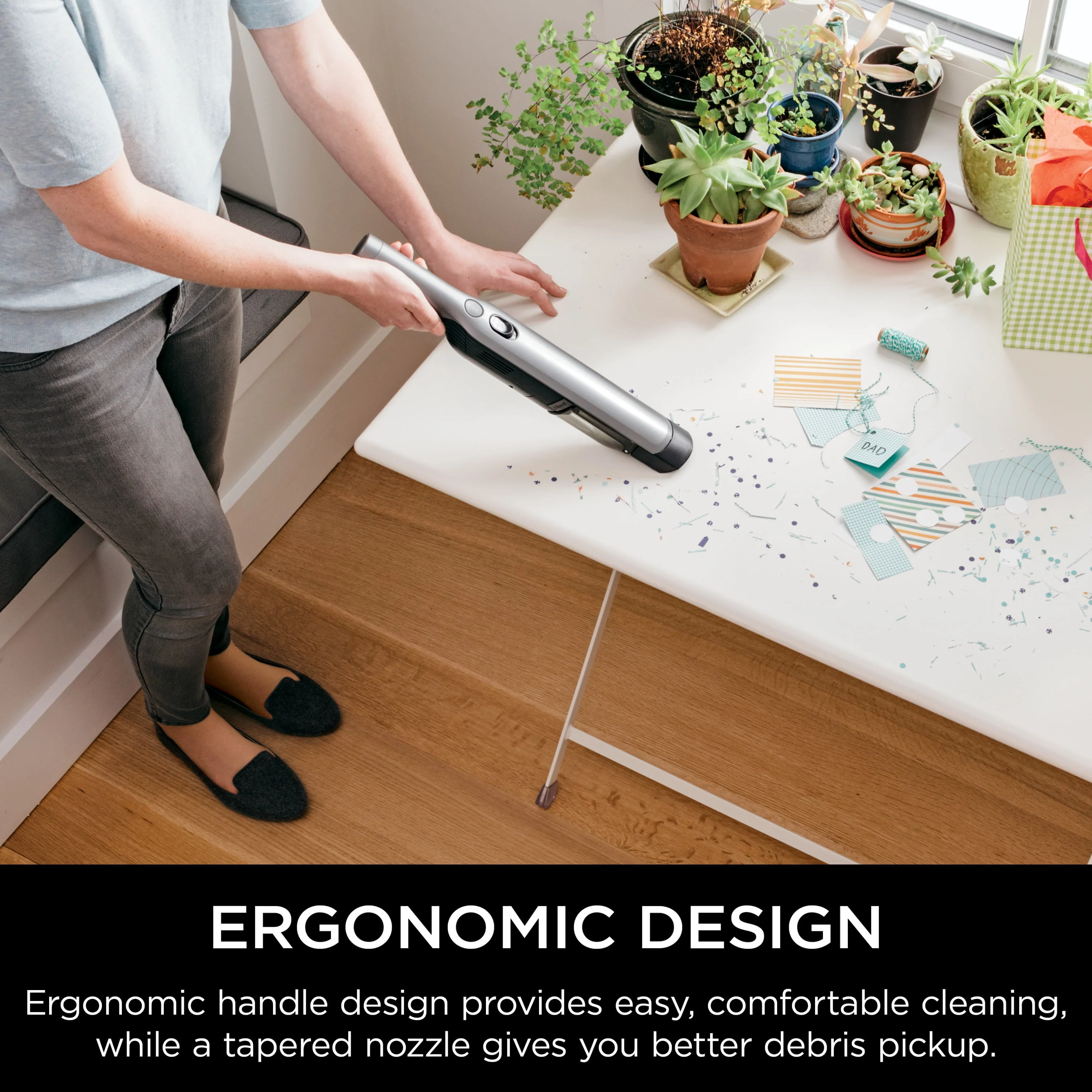 Shark WANDVAC™ Cord-Free Handheld Vacuum, WV200