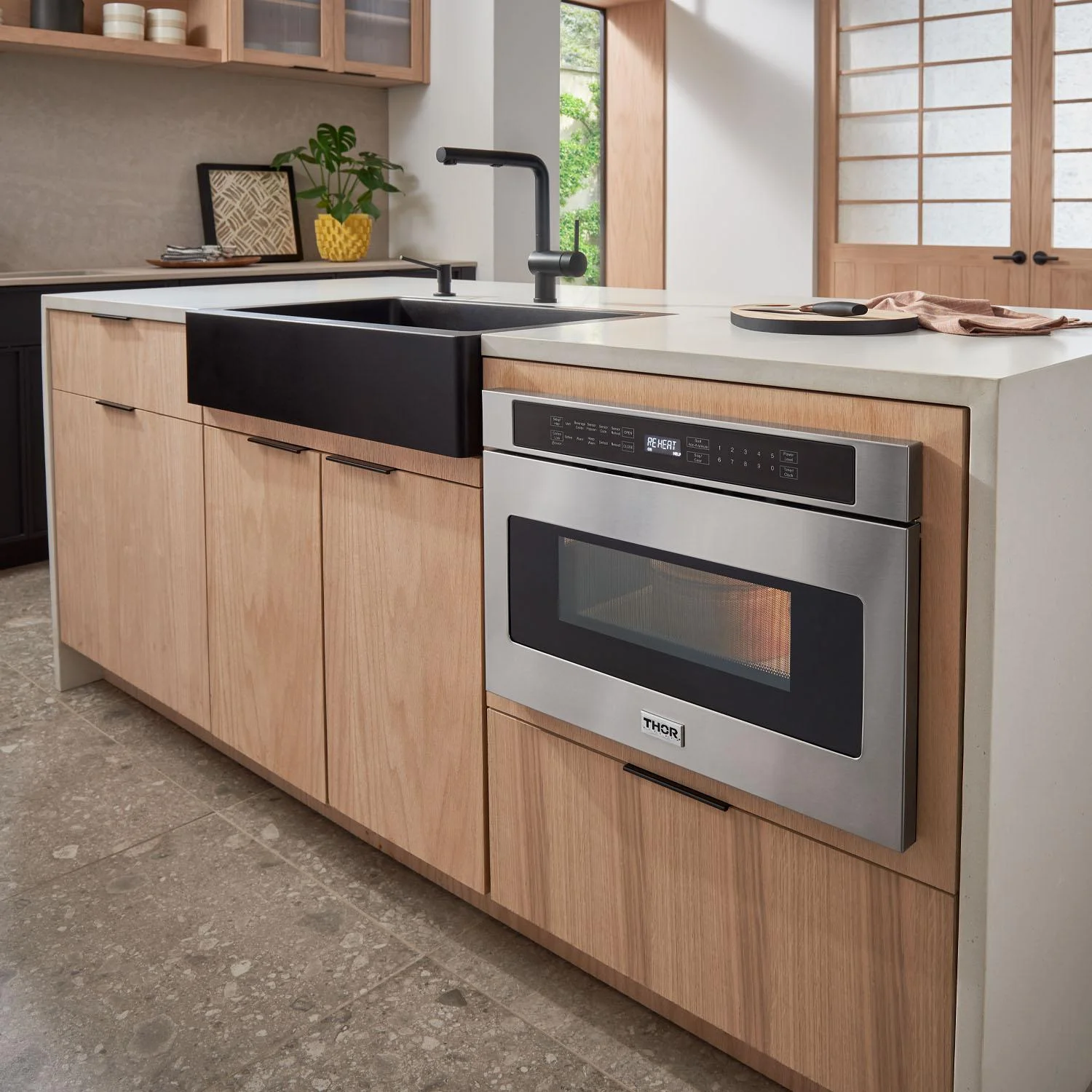 THOR KITCHEN TMD2401  BUILT IN MICROWAVE