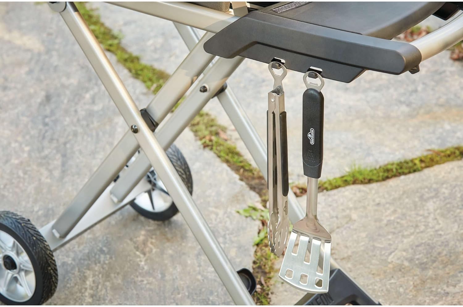 Napoleon TravelQ Portable Propane Gas BBQ - PRO285X-BK - Includes Scissor Cart, Use For Tailgating, Camping, And Small Outdoor Spaces