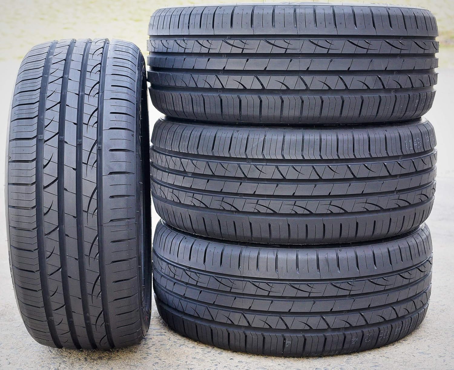 Fortune Viento FSR702 All-Season High Performance Radial Tire-235/40R18 235/40ZR18 235/40/18 235/40-18 95Y Load Range XL 4-Ply BSW Black Side Wall