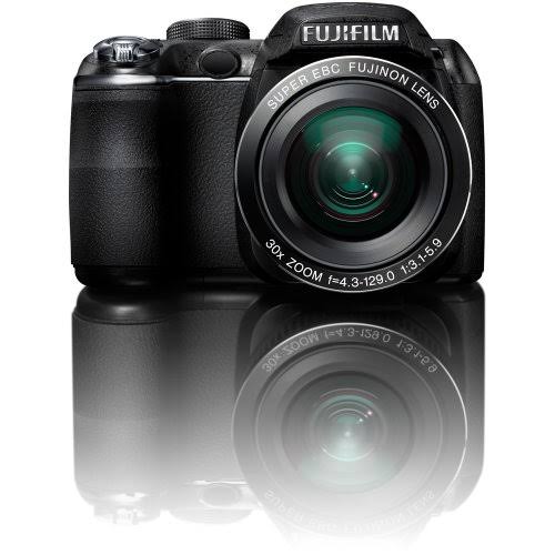Fujifilm FinePix S4000 14 Mp Digital Camera with Fujinon 30X Super