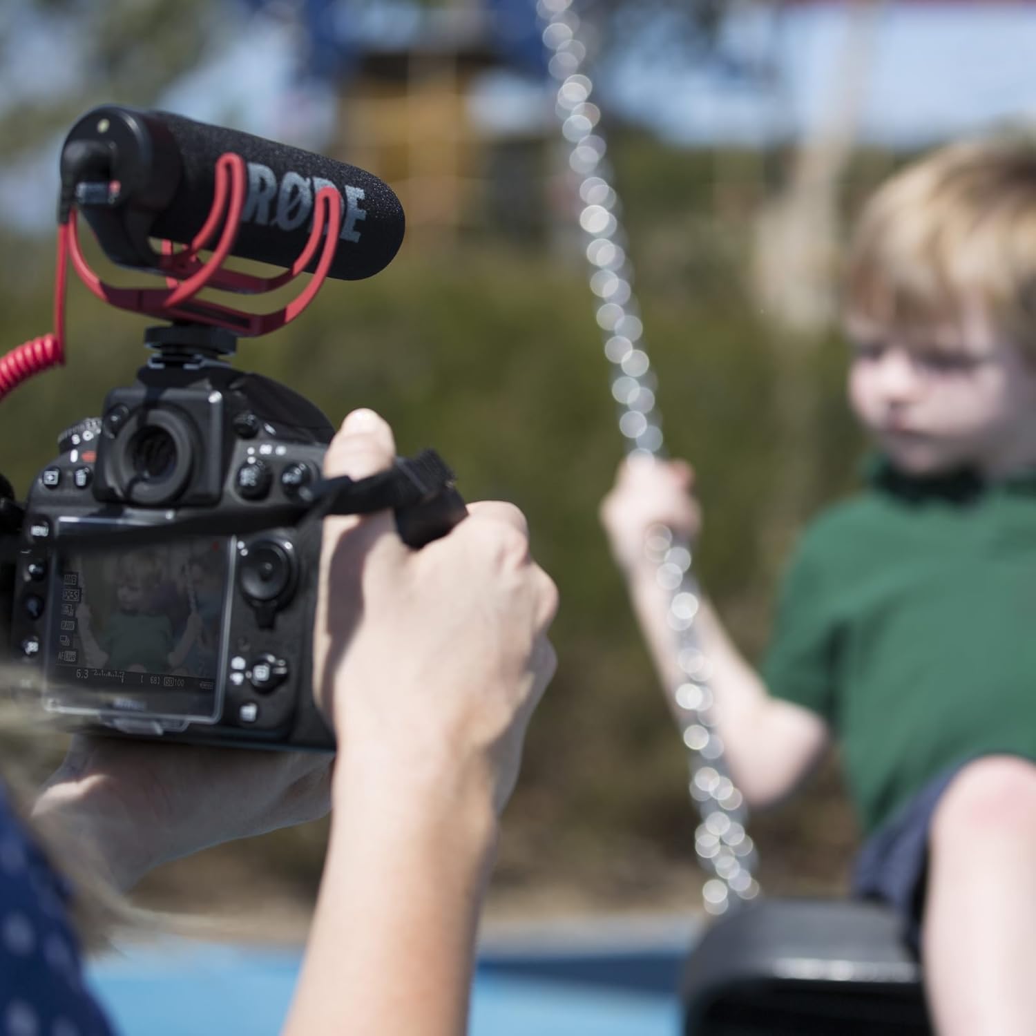Rode VideoMic GO Lightweight On-Camera Microphone with Integrated Rycote Shockmount