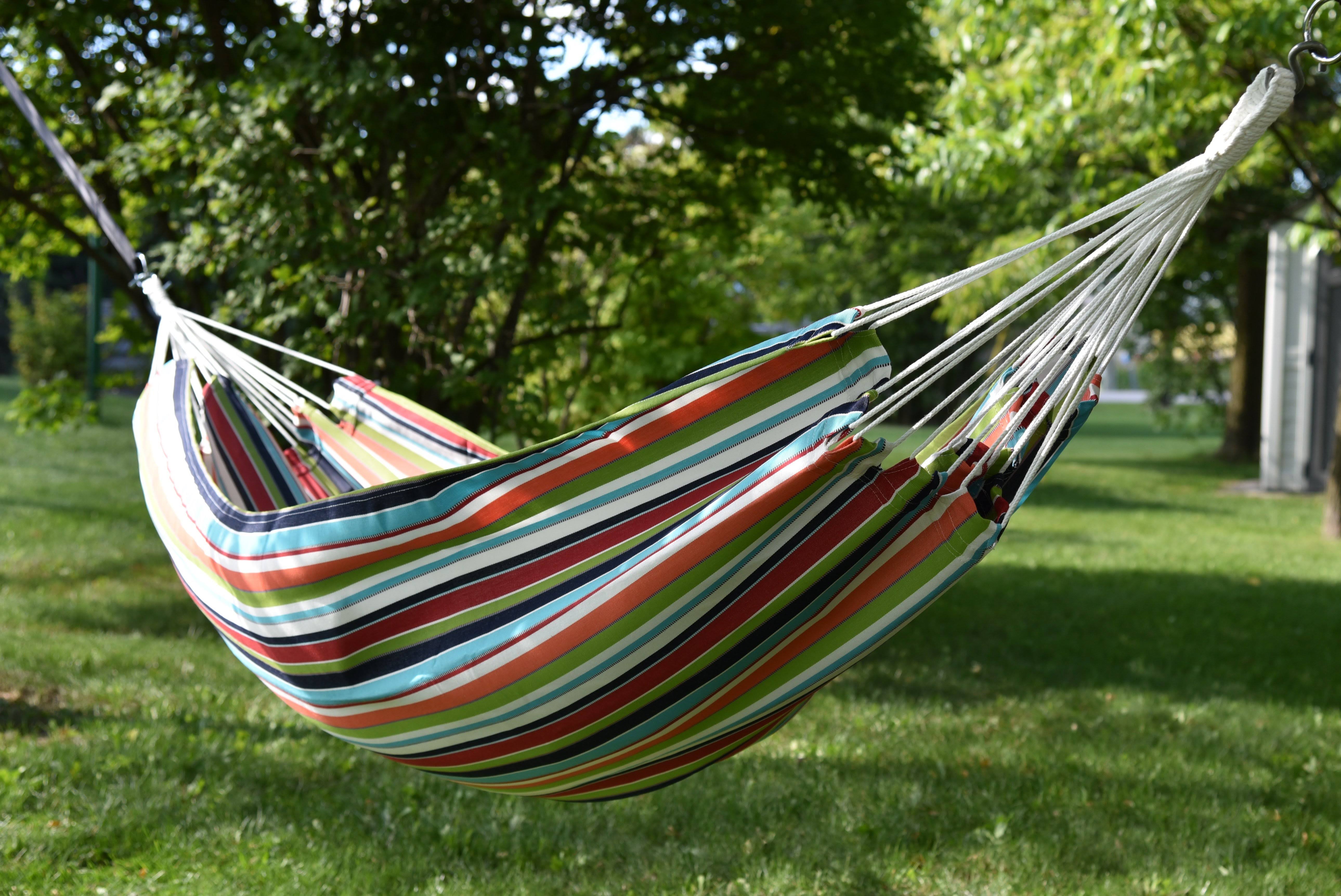 Vivere Brazilian Double Sunbrella Carousel Confetti Hammock
