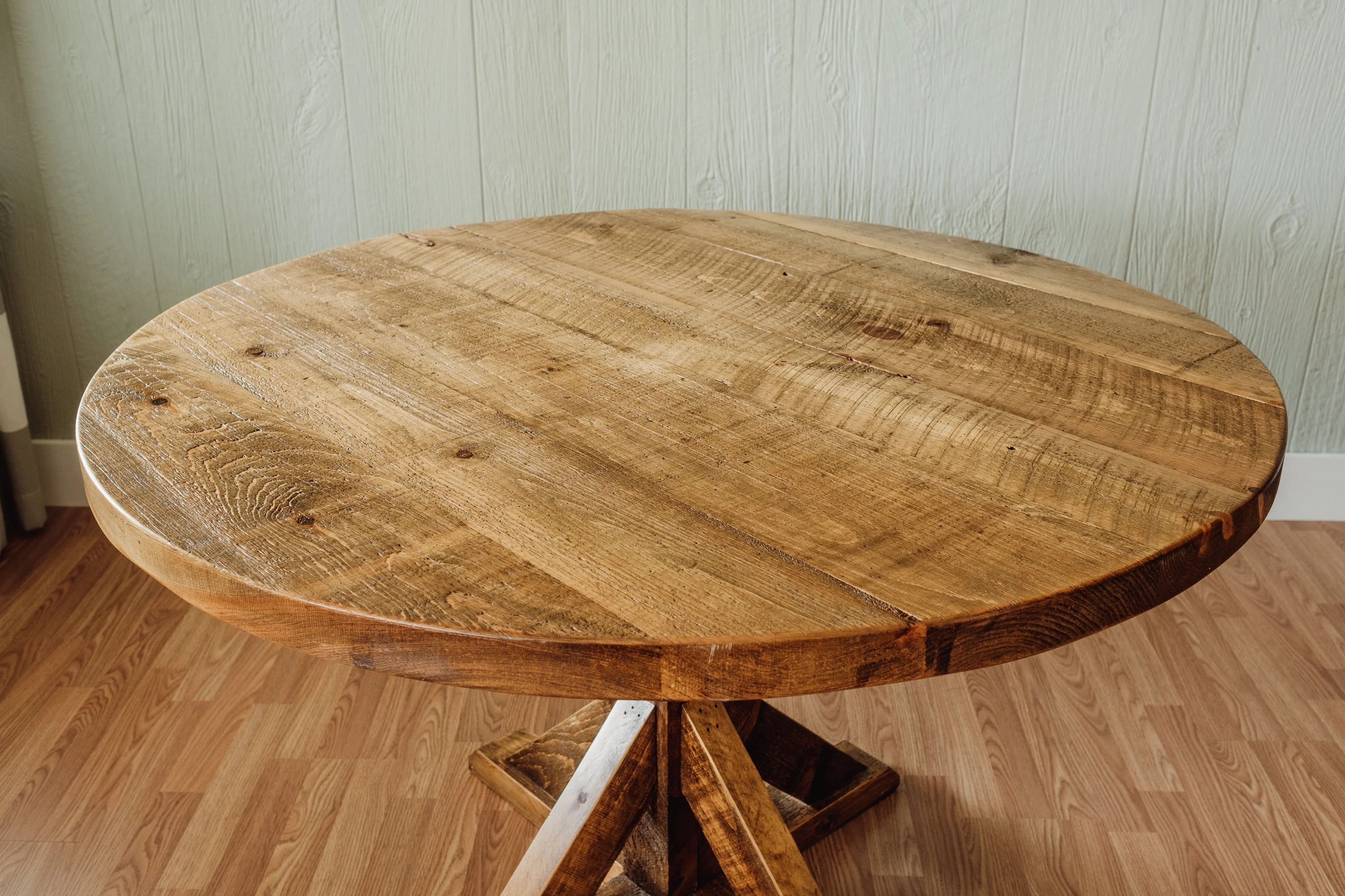Napa East Mill and Foundry Solid Wood Farm Table in Early American/Natural