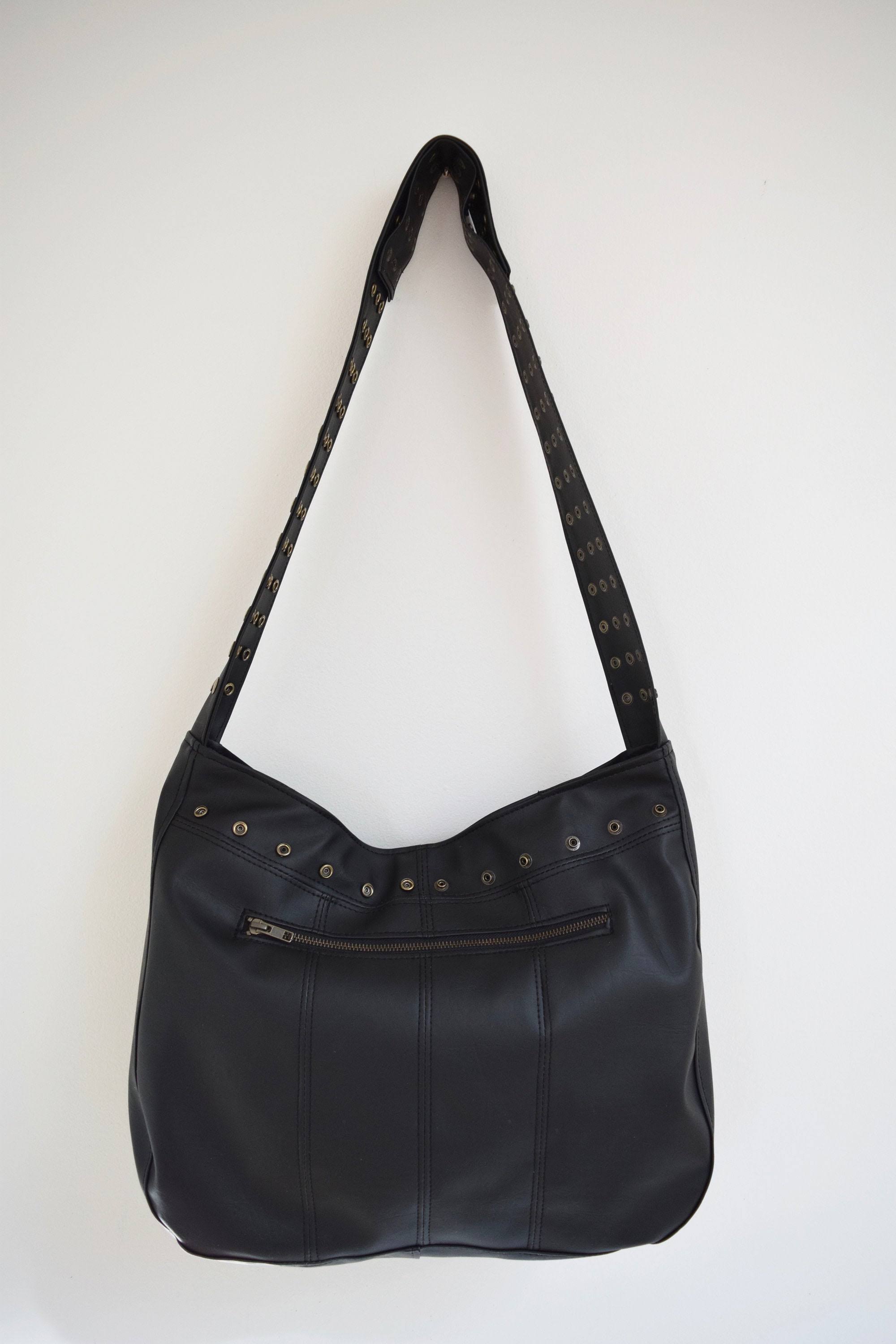 Veronica Mars Black Leather Bag - Large Detail