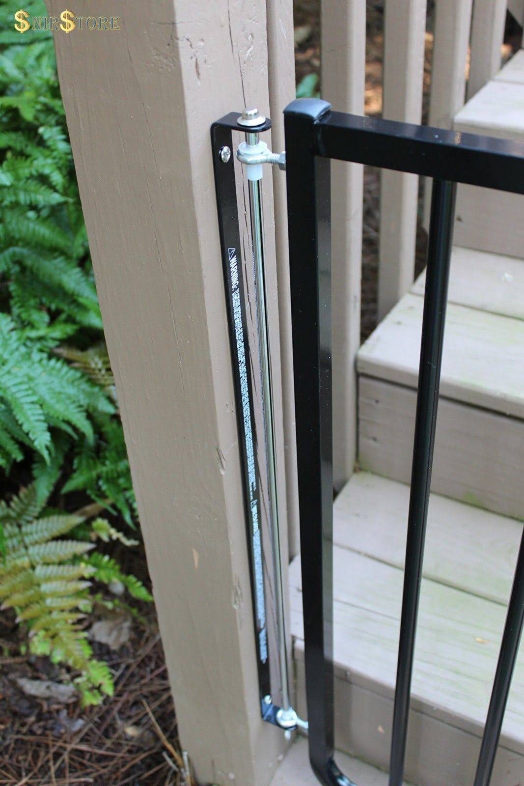 Cardinal Gates - Stairway Special Safety Gate, Black