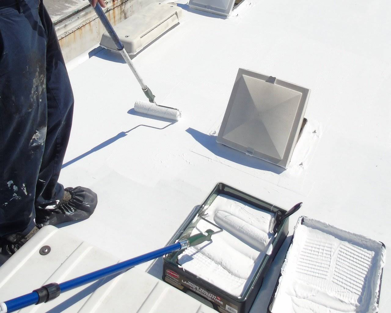 Liquid Rubber RV Roof Coating - Solar Reflective Sealant - Waterproof - Easy to Apply - Brilliant White, 5 Gallon