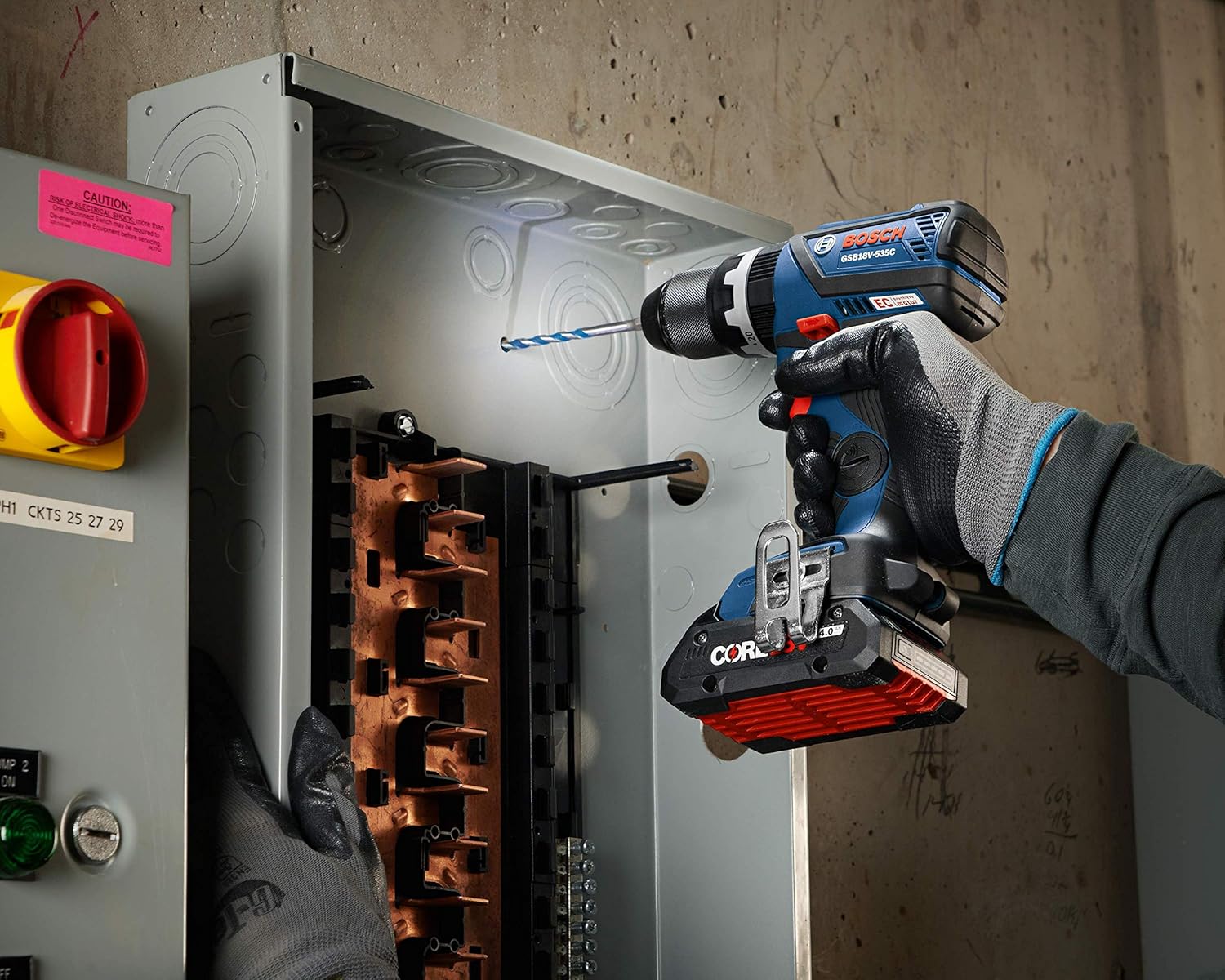 BOSCH GXL18V-251B25 18V 2-Tool Combo Kit with 1/4 In. and 1/2 In. Two-In-One Impact Driver