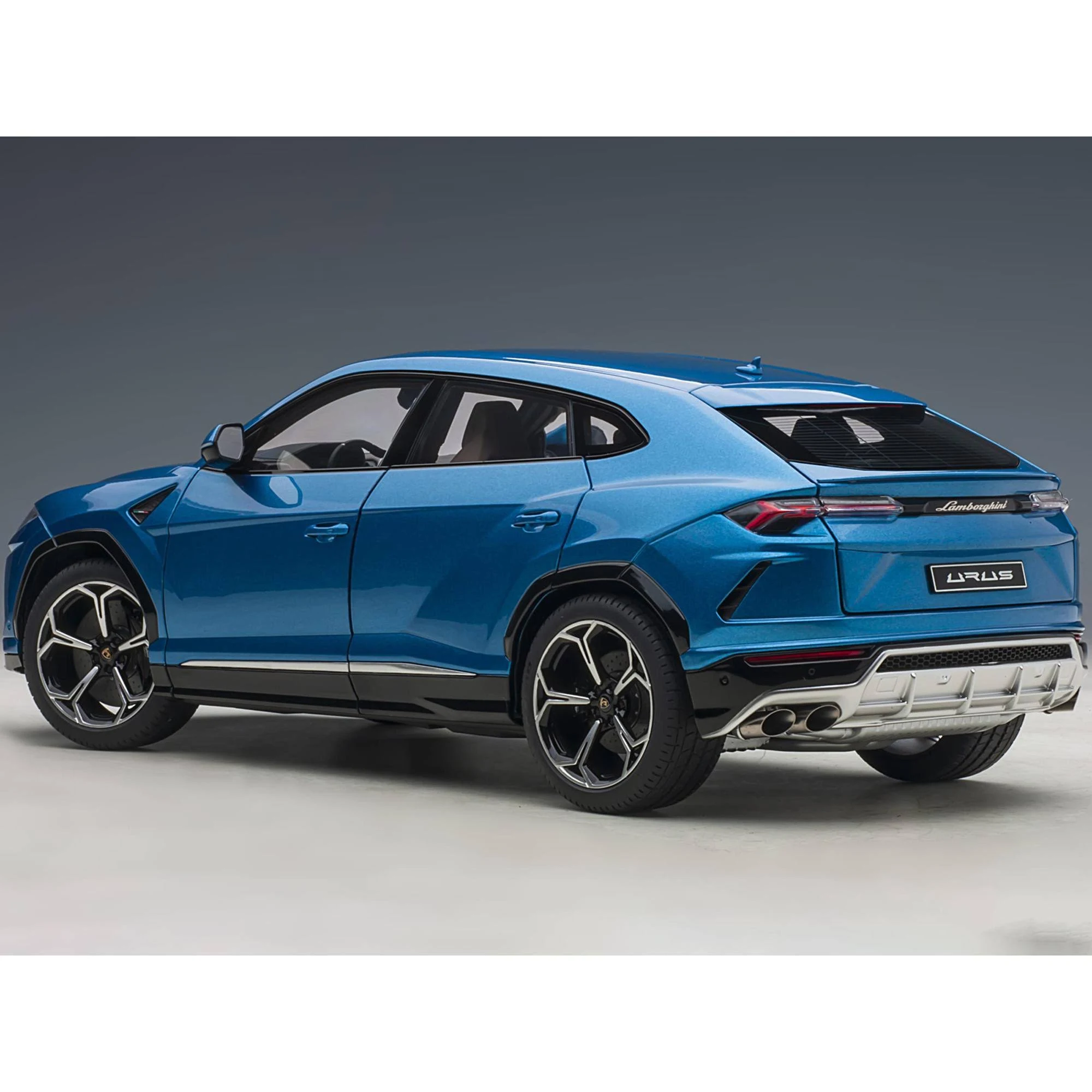 Lamborghini Urus Blu Eleos Blue Metallic 1/18 Model Car by AUTOart