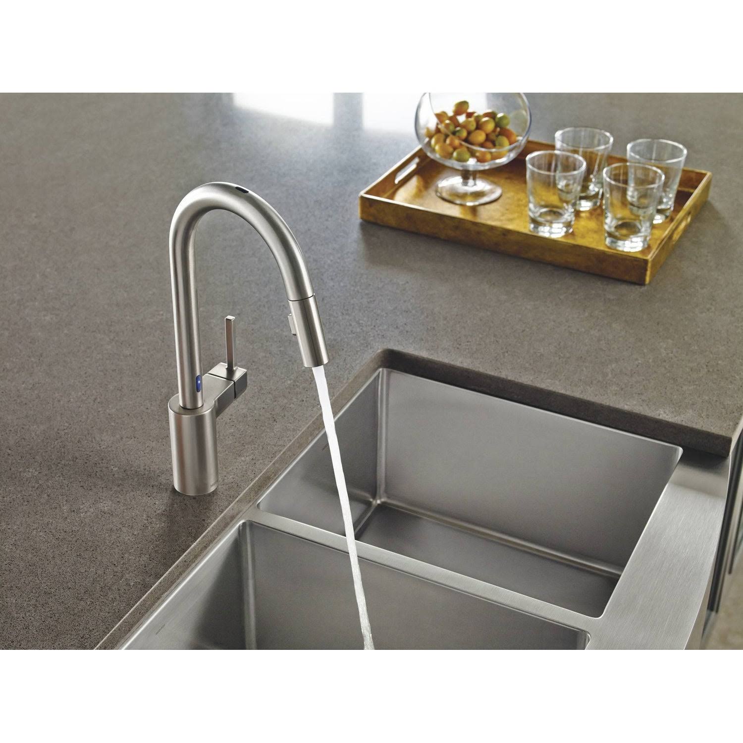 Moen Align Spot Resist Stainless One-Handle High Arc Pulldown Kitchen Faucet 7565ESRS