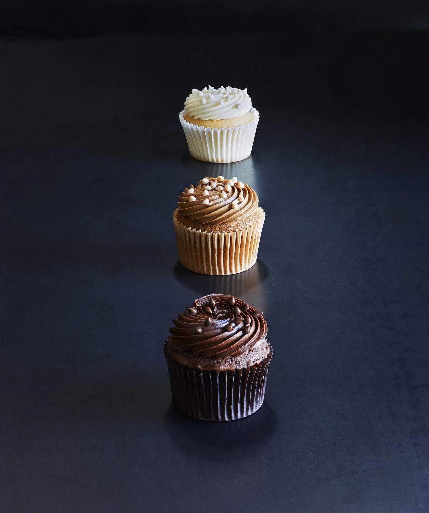 Ghirardelli Classic White Barista Mini Chips, 10 Lb, Chocolate, 160 Ounce