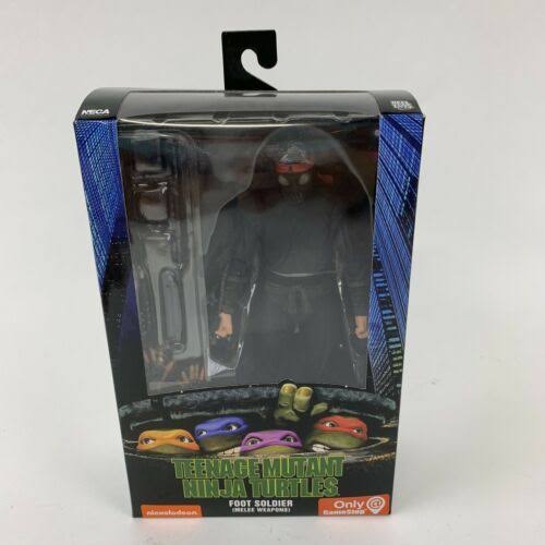 NECA Teenage Mutant Ninja Turtles (1990 Movie) 7 inch Action Figure - Foot Soldier (Melee Weaponry)