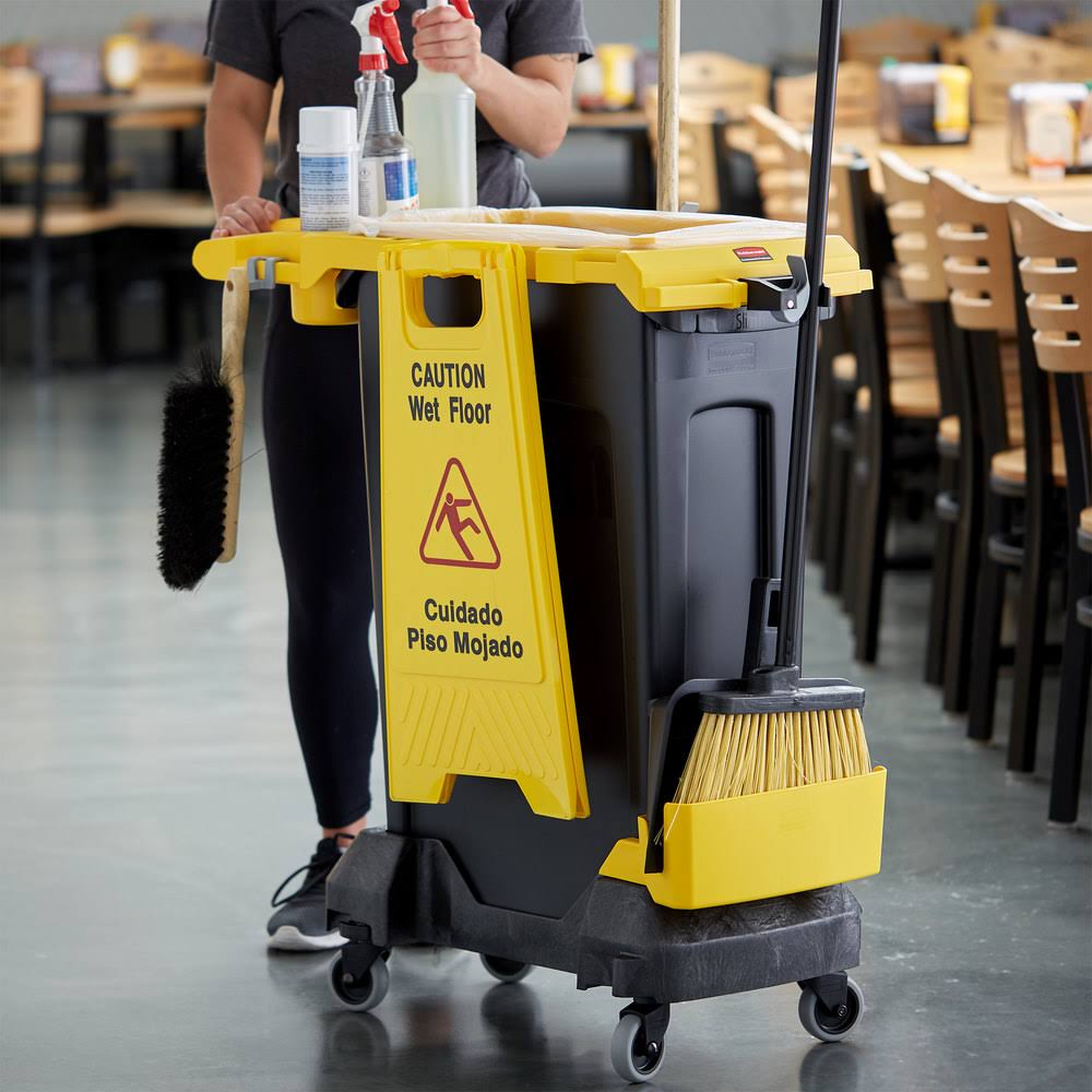 Rubbermaid Commercial Products Slim Jim Rim Caddy Kit - Cleaning tools cart - yellow