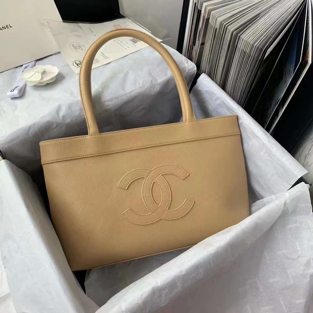 Chanel Vintage CC Open Tote Caviar East West Beige For Women, Women&rsquo;s Bags 14.5in/36.9cm