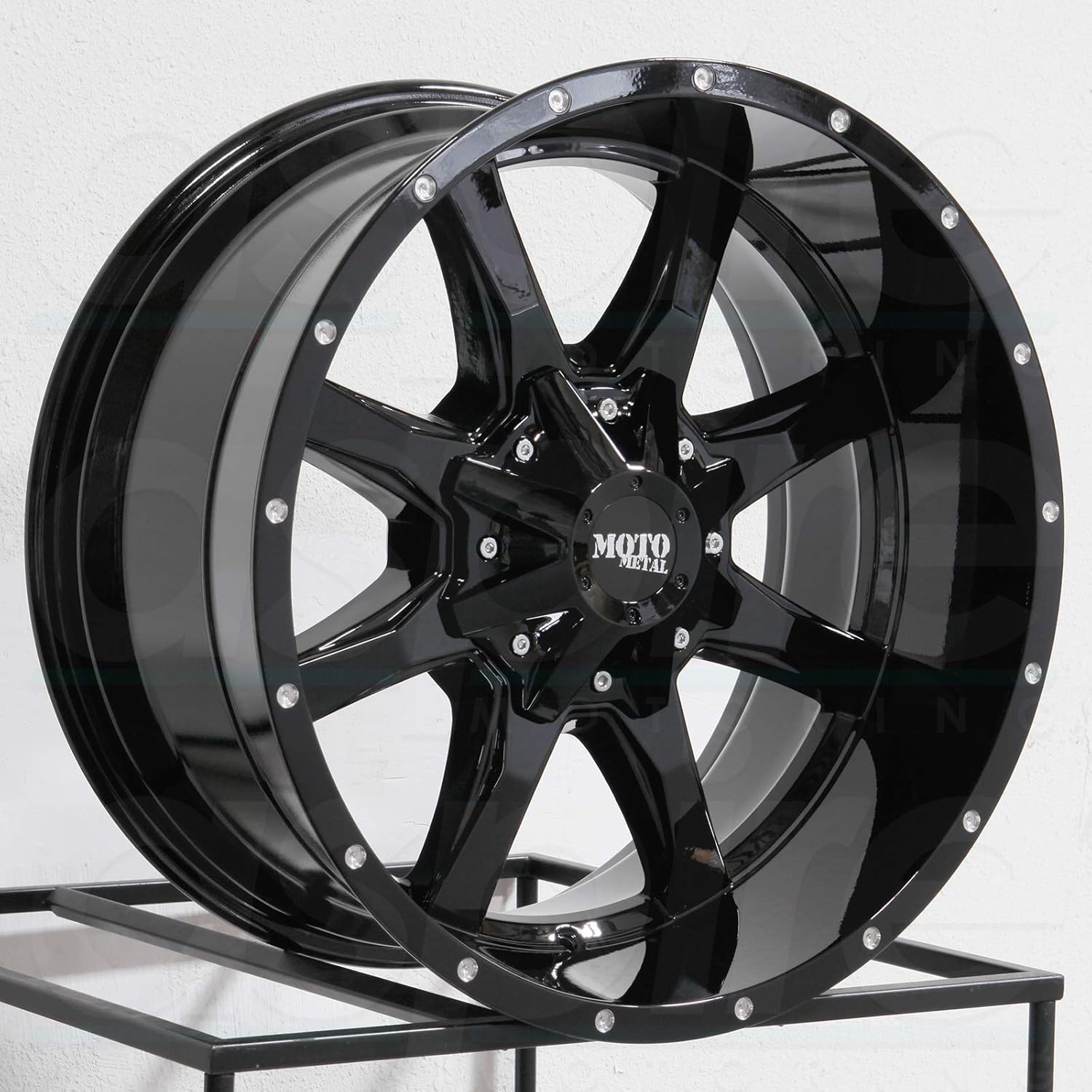 Moto Metal MO970 20x10 6x135/6x5.5" -24mm Gloss Black Wheel Rim 20" Inch