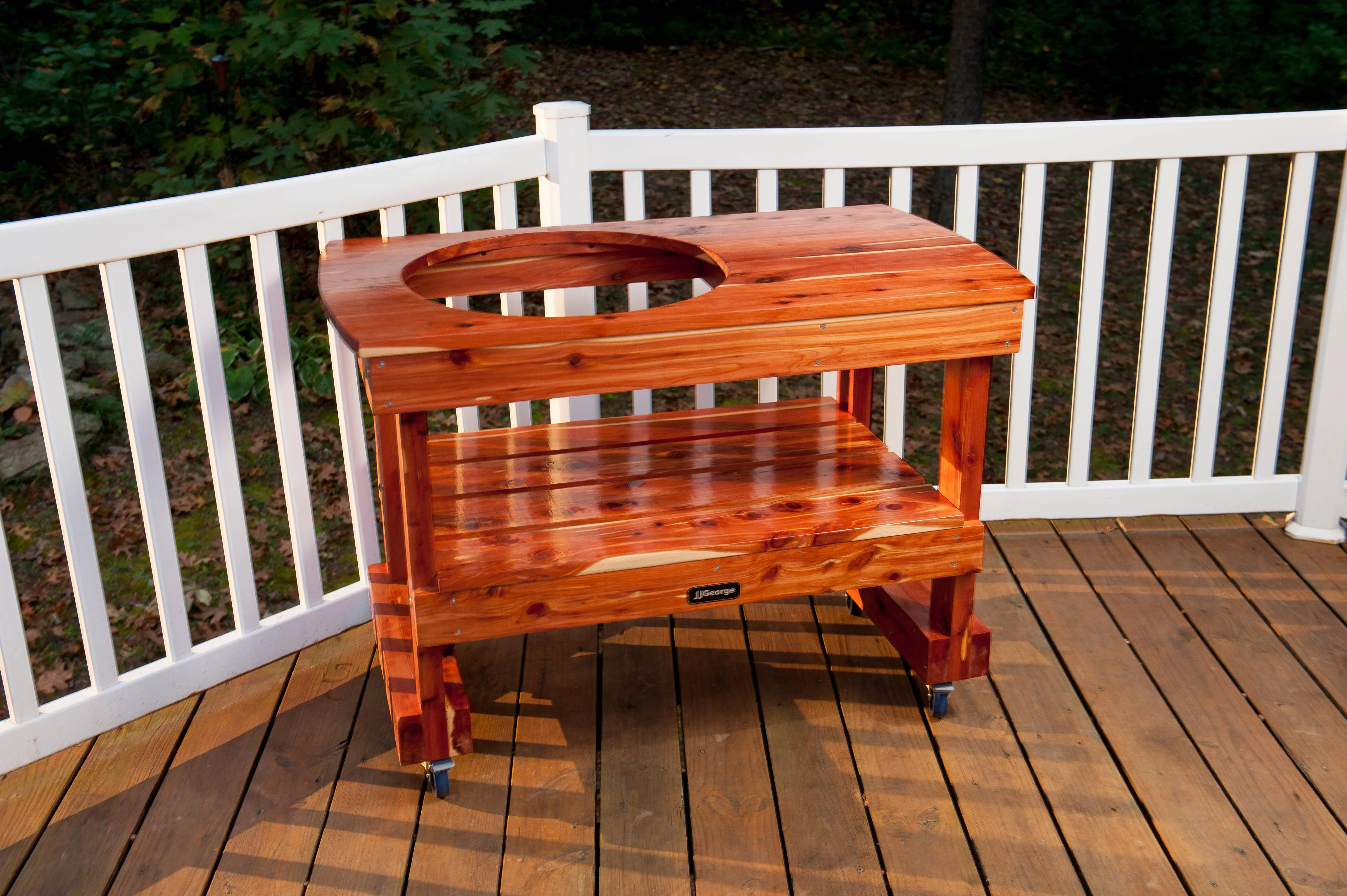 JJGeorge Big Green Egg Table (Compact Table for Large Green Egg)