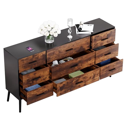 Scurrty 9 Drawer Dresser for Bedroom, White Dresser,Antique Storage Dresser with Wide Drawers, White Handles and Wooden Feet for Bedroom
