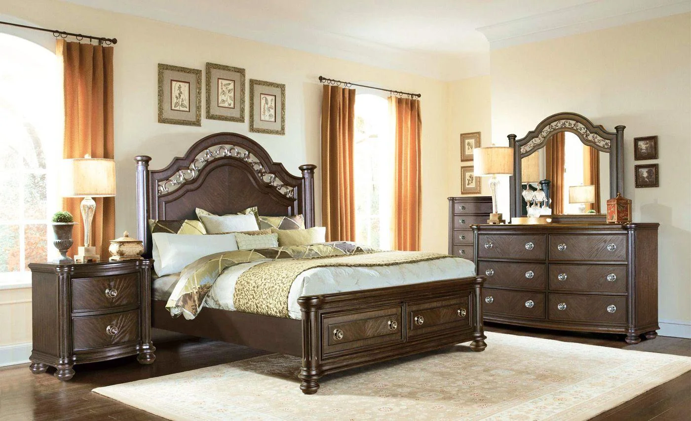 Traditional Chestnut Poster King Bed Set 6Pcs w/ Footboard Storage McFerran B146