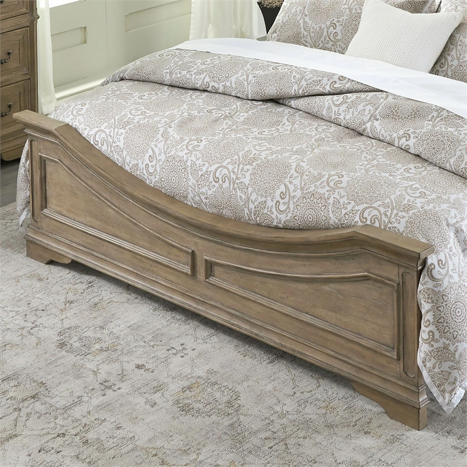 Magnolia Manor King Panel Bed in Weathered Bisque