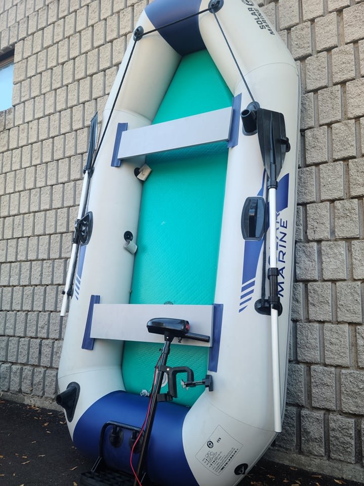 2024 New in box Inflatable Solar Marine Fishing Boat with Motor high pressure rigid boat