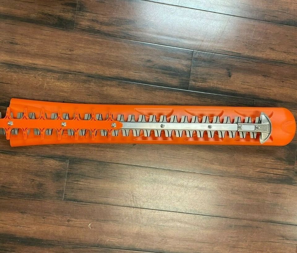 STIHL HS 82 T 30&Prime; Petrol Hedge trimmer