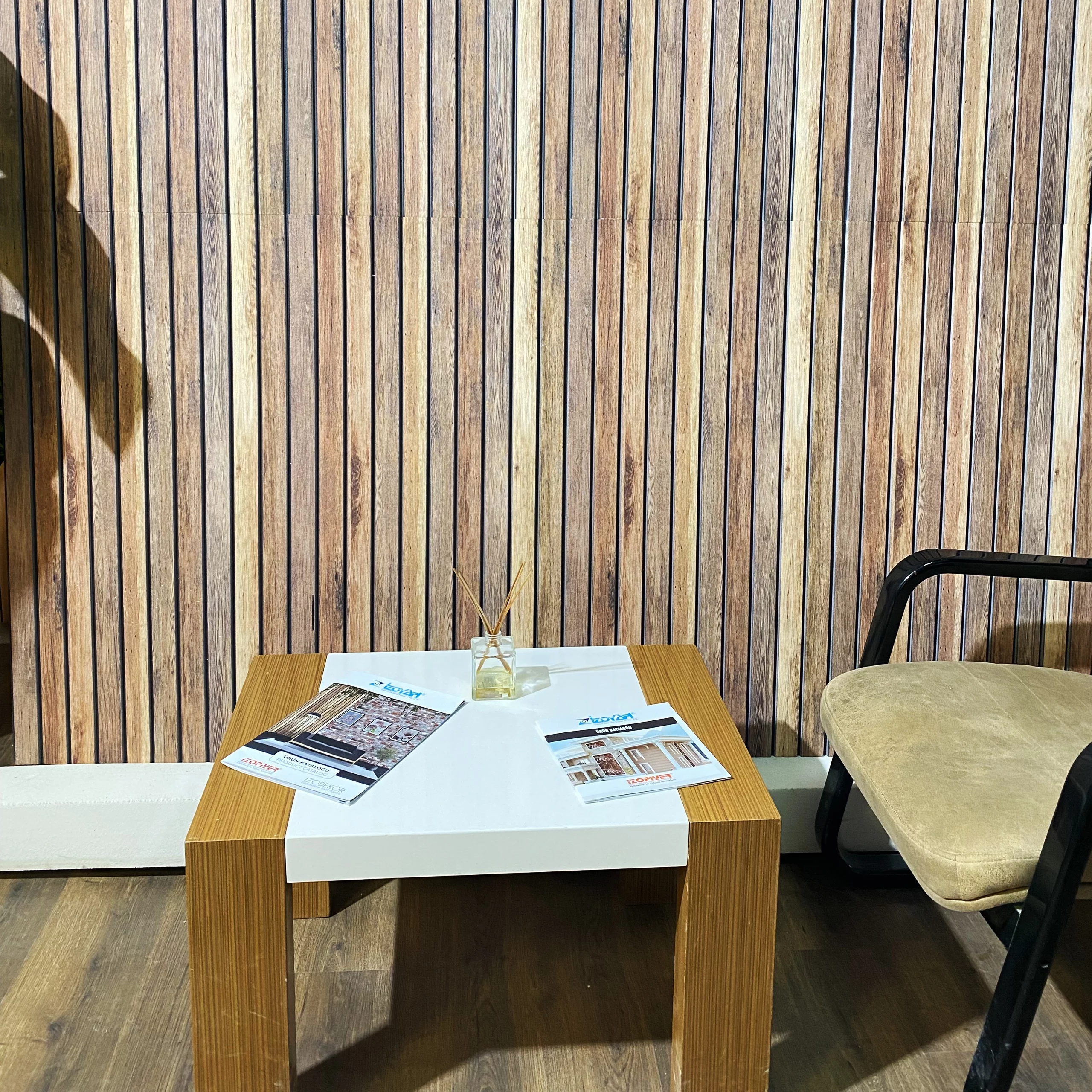 Dundee Deco 3D Wall Panels Wooden Effect - Cladding, Distressed Brown Wood Look Wall Paneling