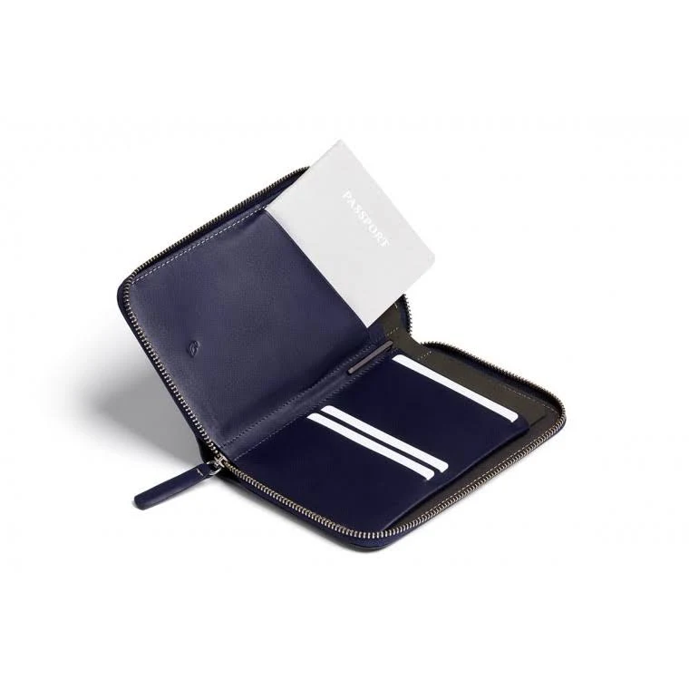 Bellroy Travel Folio Navy