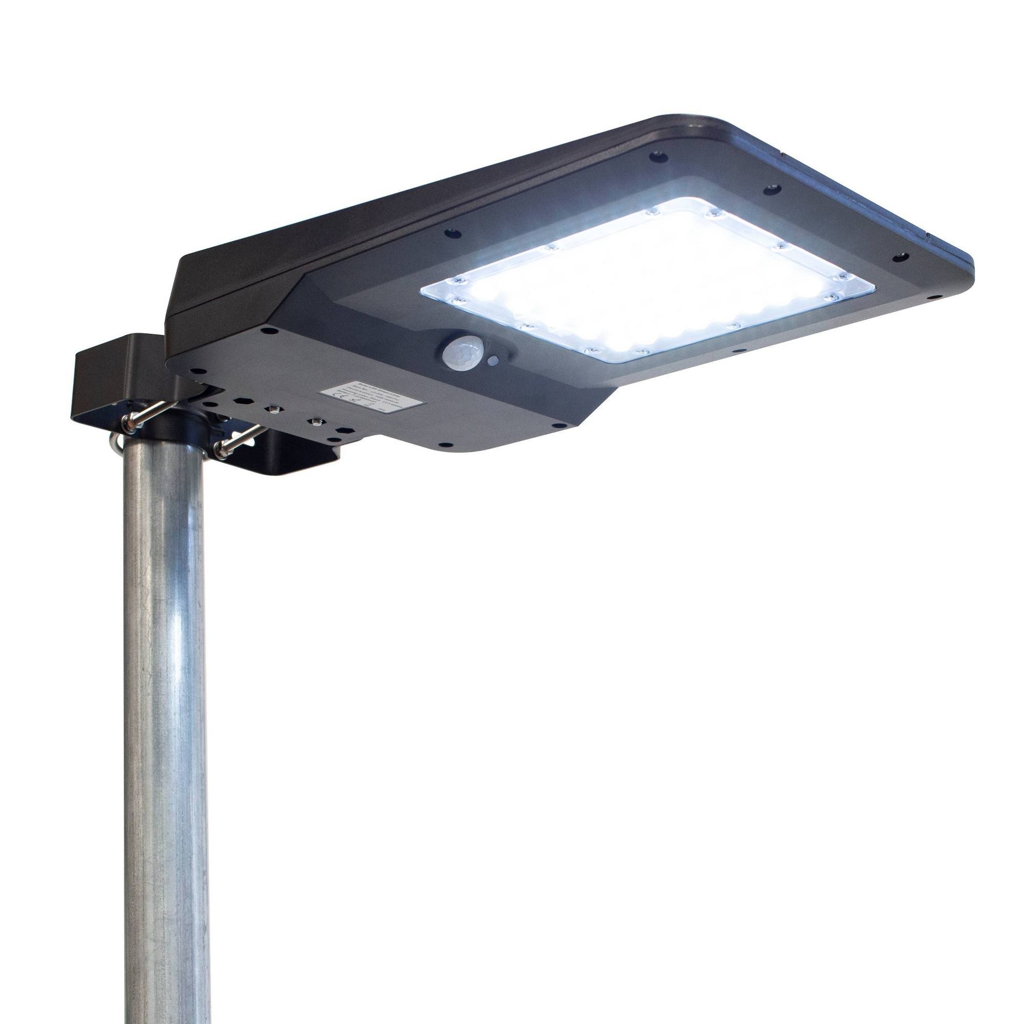 Wagan Tech Solar + LED Floodlight 1600