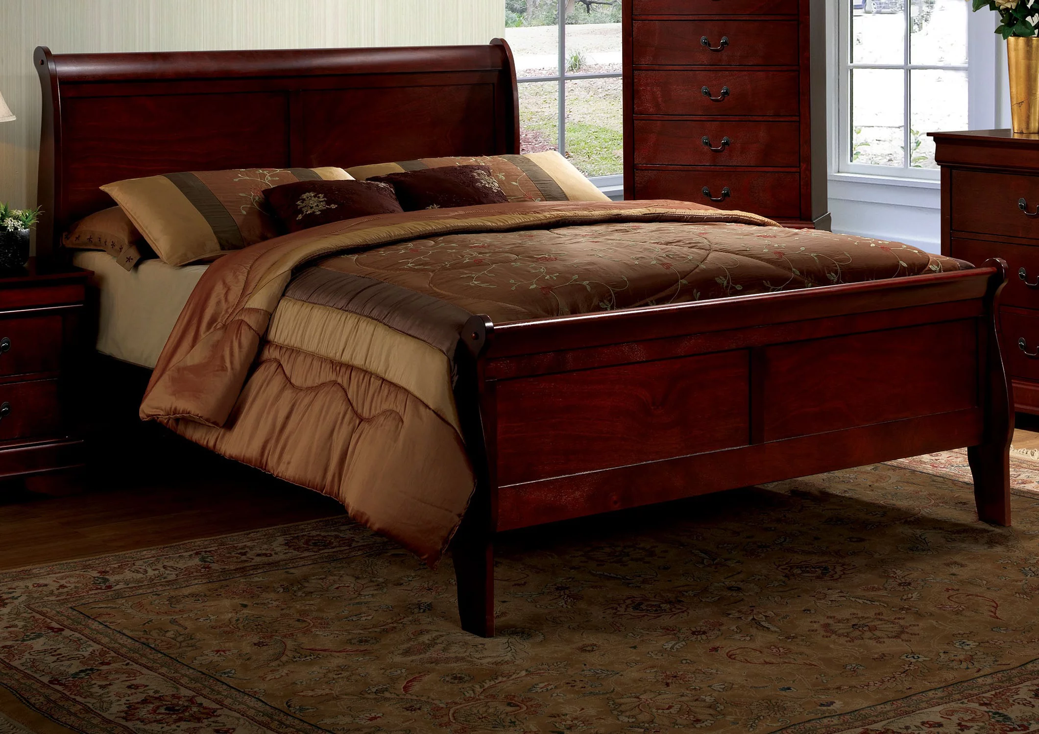 CoSoTower Queen Size Bed Cherry Louis Phillipe Solidwood 1Pc Bed Bedroom Sleigh Bed Bedroom Furniture