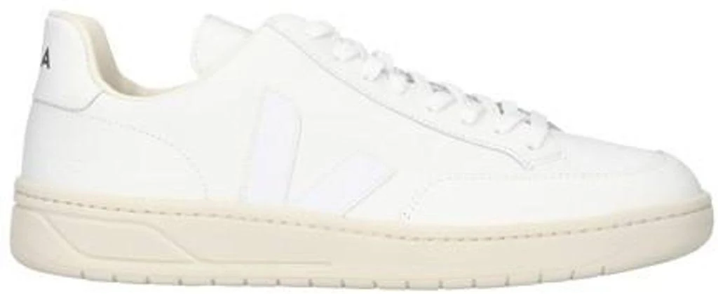 Veja - V-12 Trainers, Men, White