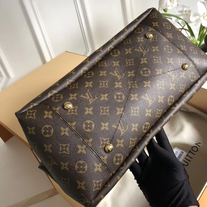 Louis Vuitton Artsy MM M40249 Poche felli