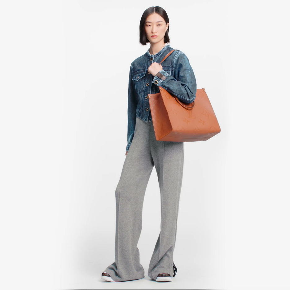 Louis Vuitton M44925 ONTHEGO GM Poche felli - SAKE OFF 5TH