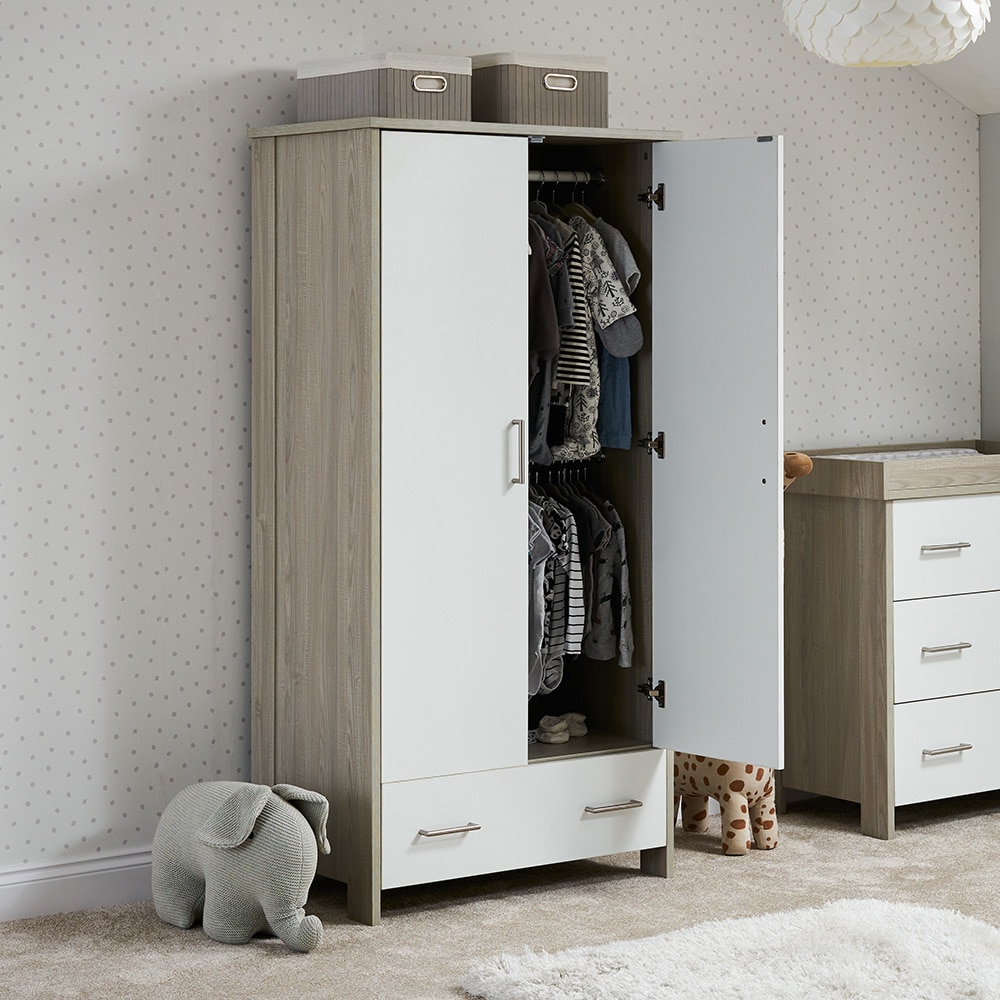 Obaby 4 in 1 Nika 4 Piece Nursery Room Set – Grey Wash/White