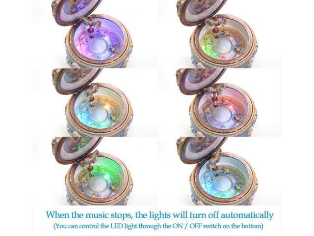 Amperer Classical Carousel Horse Music Box LED Lights Twinkling Resin Carved Collectible Mechanical Musical Box with Sankyo 18-N