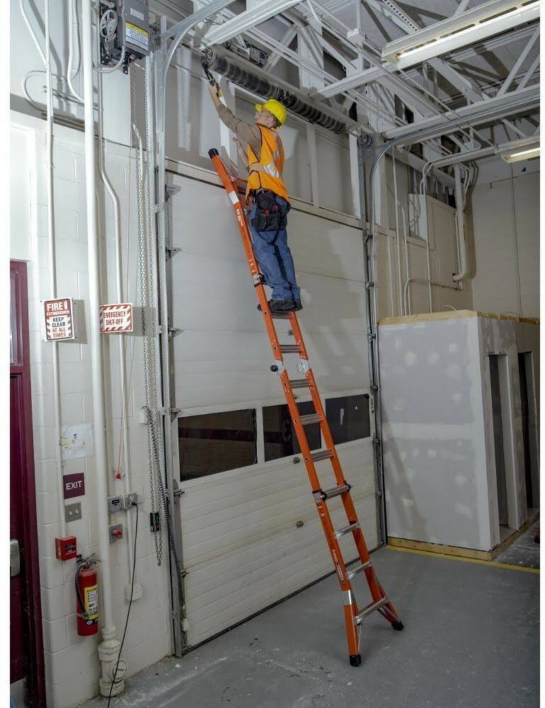 Werner Multi-Position Ladder 18 ft. 300 lbs. Load Capacity Type iA Fiberglass Fmt-17