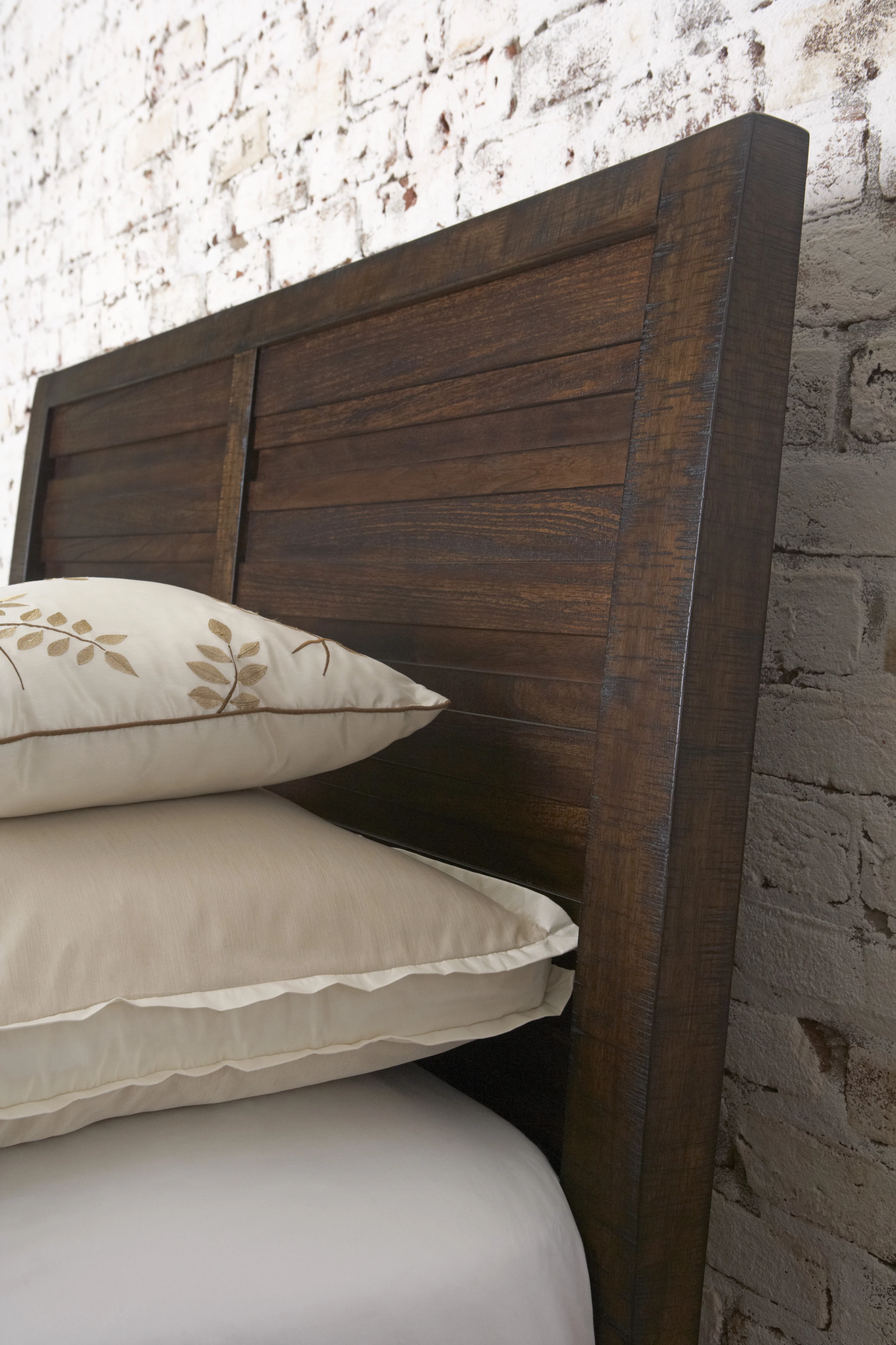 Sedona Transitional Wood Bedroom Set, Panel King Bed with Dresser, Mirror, Nightstand, Chest in Espresso