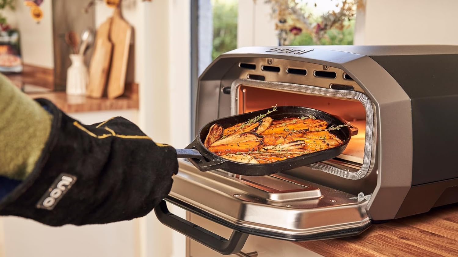 Ooni Volt 12 Electric Pizza Oven - Indoor & Outdoor Versatile Electric Oven, Pizza Cooker with Stone, Indoor and Outdoor Toaster Oven Countertop