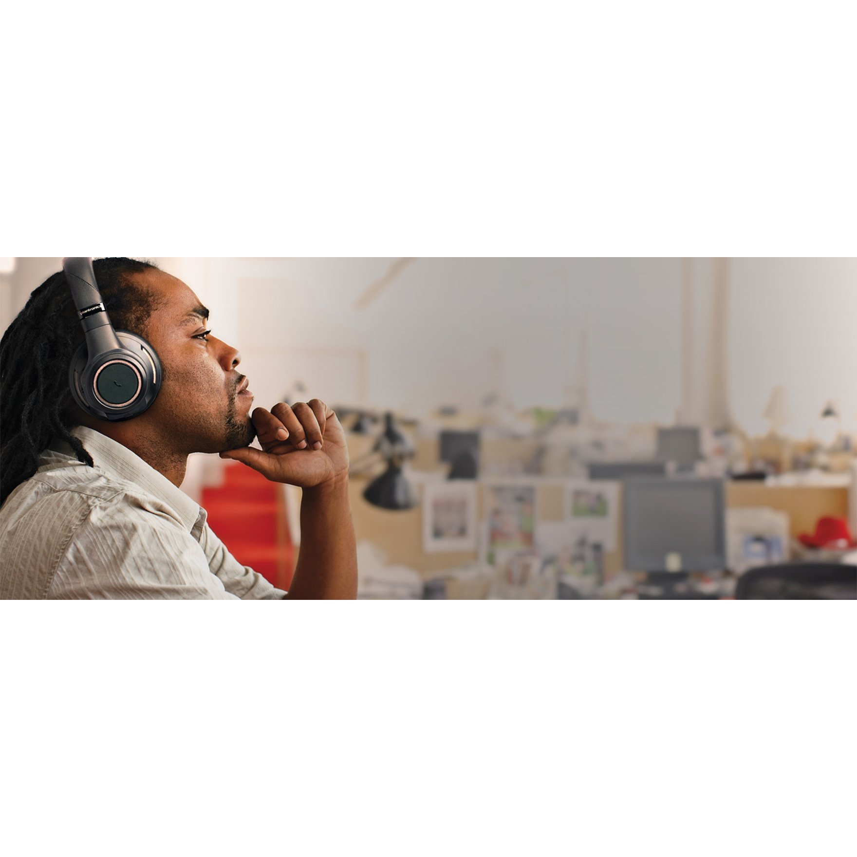 Plantronics BackBeat PRO+ Wireless, Noise Canceling Headphones + HI-FI USB Adapter