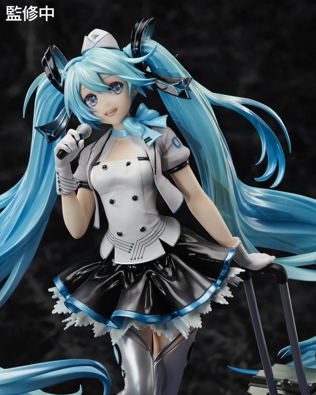 Hatsune Miku: Miku with You 2018 Ver. 1/7 Scale Figure