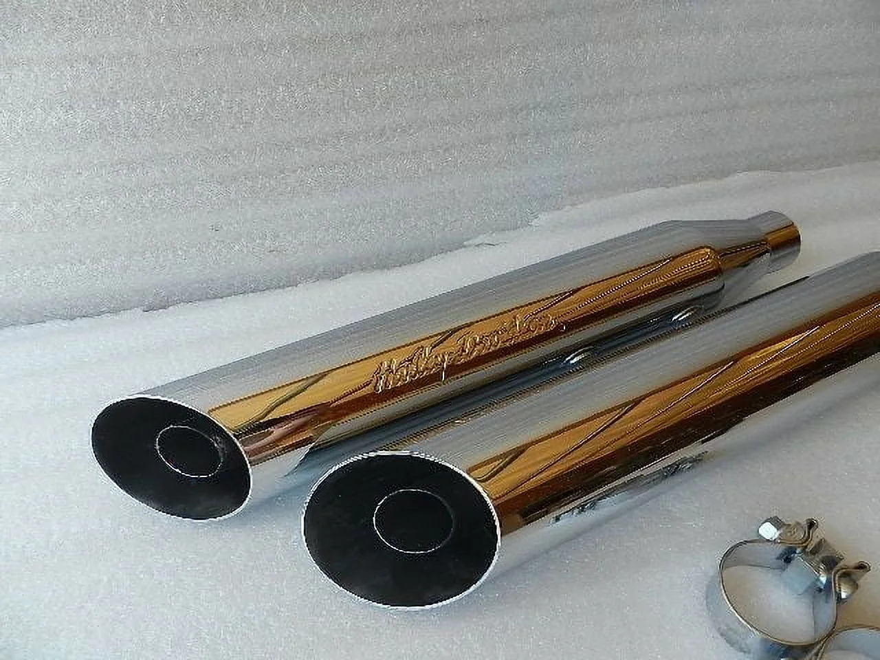 NOS NEW OEM 2005 HARLEY FLSTN SCREAMIN EAGLE SLASH DOWN MUFFLERS 80460-05