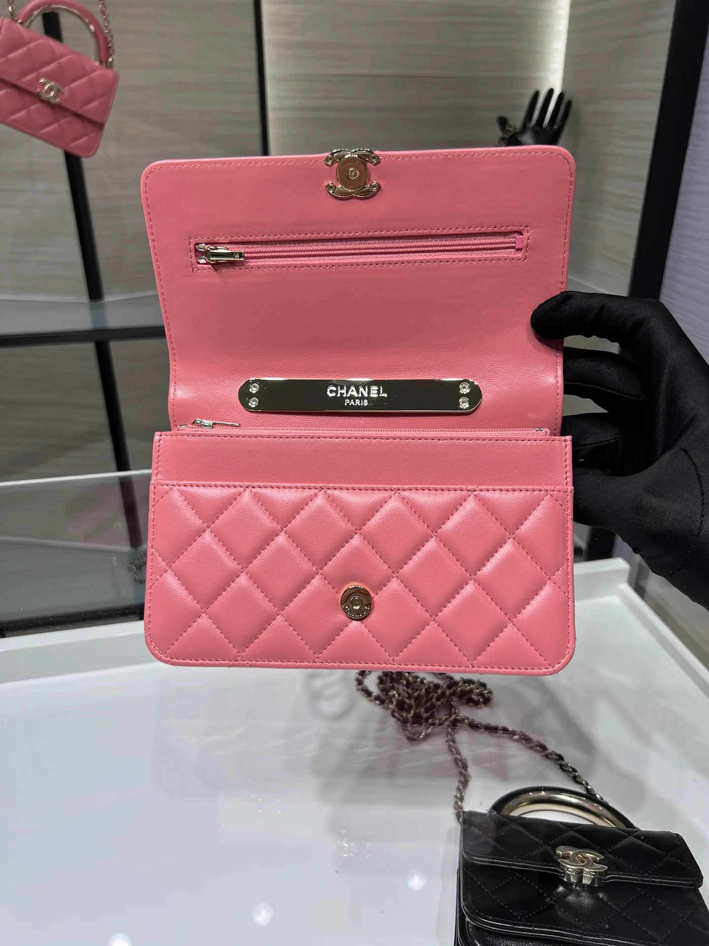 Chanel WOC 19 Chain Wallet Bag Gold Hardware Pink For Women, Women&rsquo;s Handbags, Shoulder Bags 7.5in/19cm