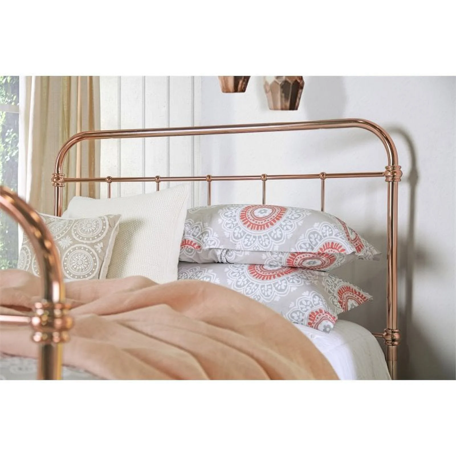 Furniture of America Gracie Contemporary Metal King Bed in Rose Gold