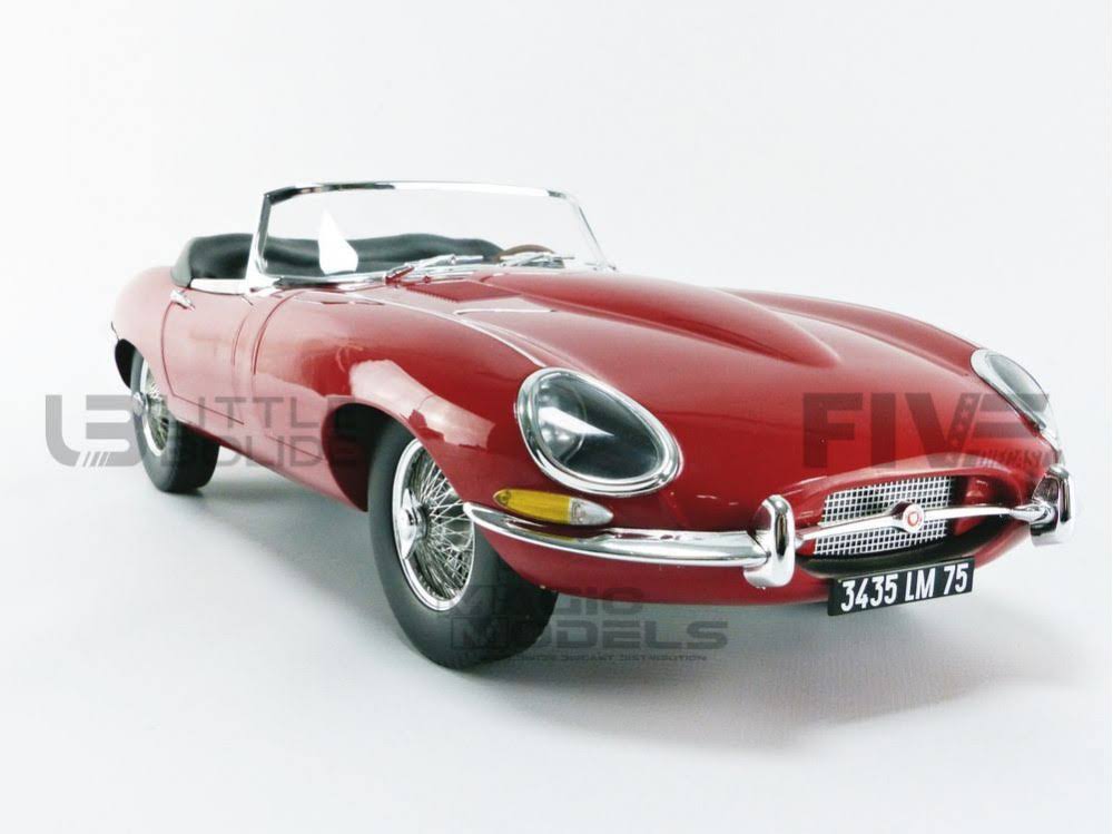1962 Jaguar e-type Cabriolet Red 1/12 Diecast Model Car by Norev