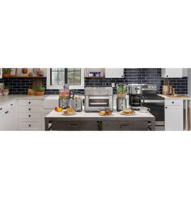 GE Appliances Mechanical Air Fry 7-in-1 Toaster Oven in Stainless Steel